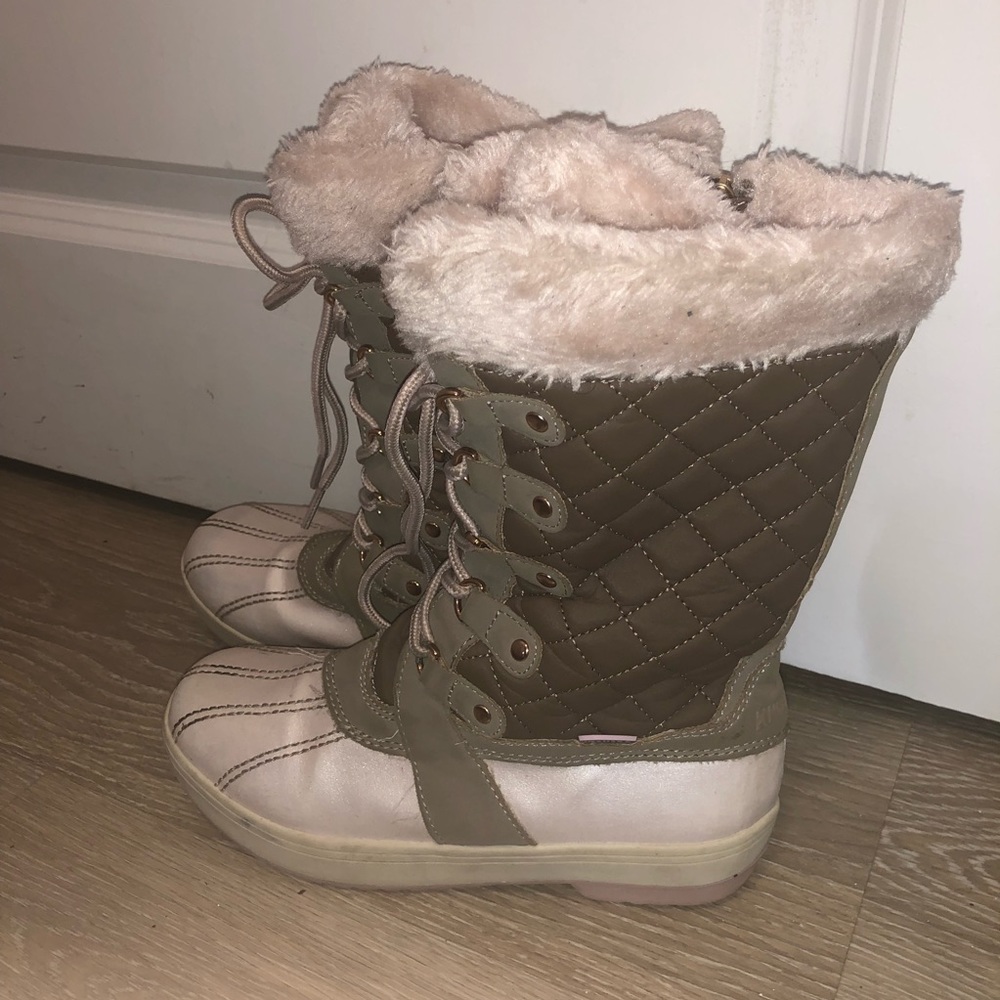 Khombu girls winter snow boots size 3